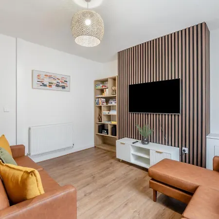 Holiday home 3 Bed In Oc-g33088 *